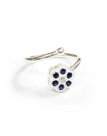 Anillo de plata con botón mallorquín Anima de Mallorca